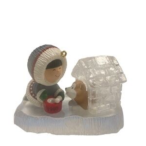 Vintage 1993 Hallmark Keepsake Ornament Frosty Friends Dog Igloo Alaska Native